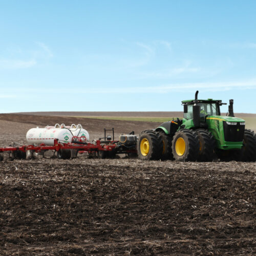 Anhydrous being applied to field.